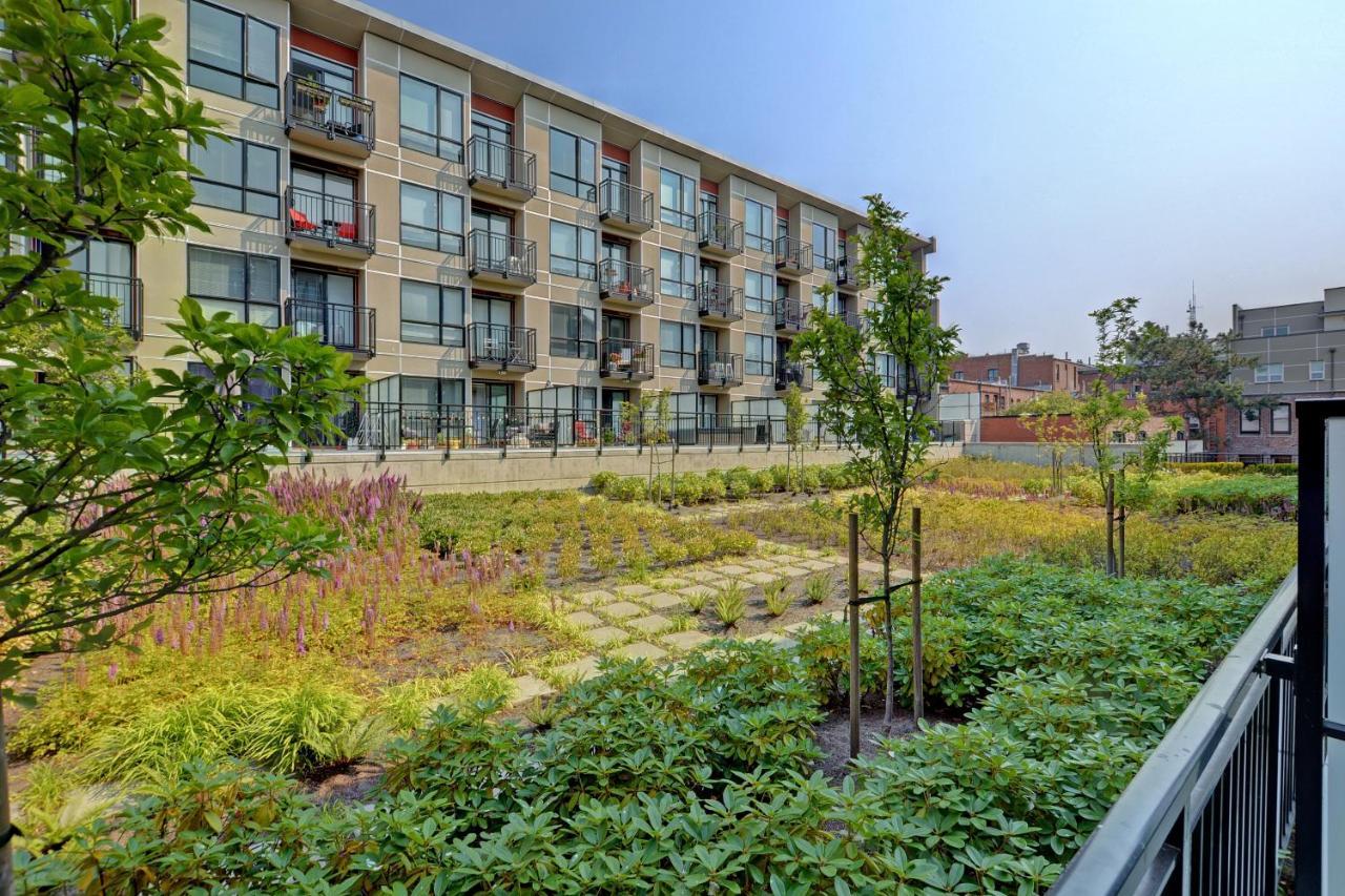 Gorgeous Old Town Condo With Patio And Parking! Victoria Eksteriør bilde